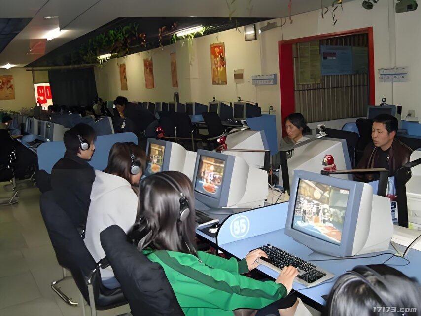 九游娱乐文化：网游时光机：西方魔兽东方完美2005年唯一可以抗衡魔兽的国产游戏(图1)
