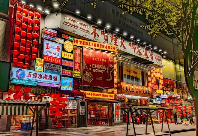 九游娱乐文化：一口中国味沸腾吉隆坡：朱光玉书写文化出海新故事(图2)