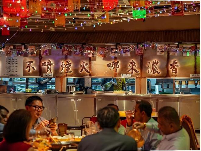 九游娱乐文化：一口中国味沸腾吉隆坡：朱光玉书写文化出海新故事(图4)