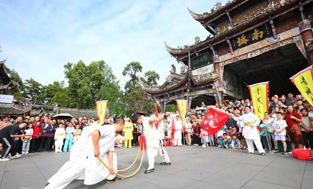 珍水润天府·都江花月夜(图12)