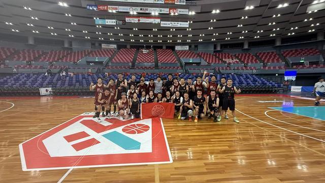 九游娱乐文化:出征东亚载誉归来——四川大学EMBA东方红队斩获2025年商学院广岛大冠军杯篮球赛亚军(图1)