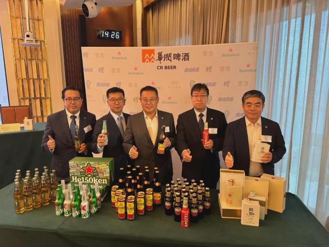 2025食饮高层交班加速新掌门共赴山海(图8)