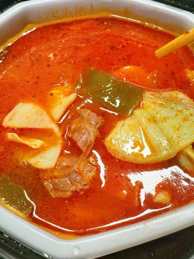 懒人狂喜!这个自热火锅我能连吃三天!(图1)