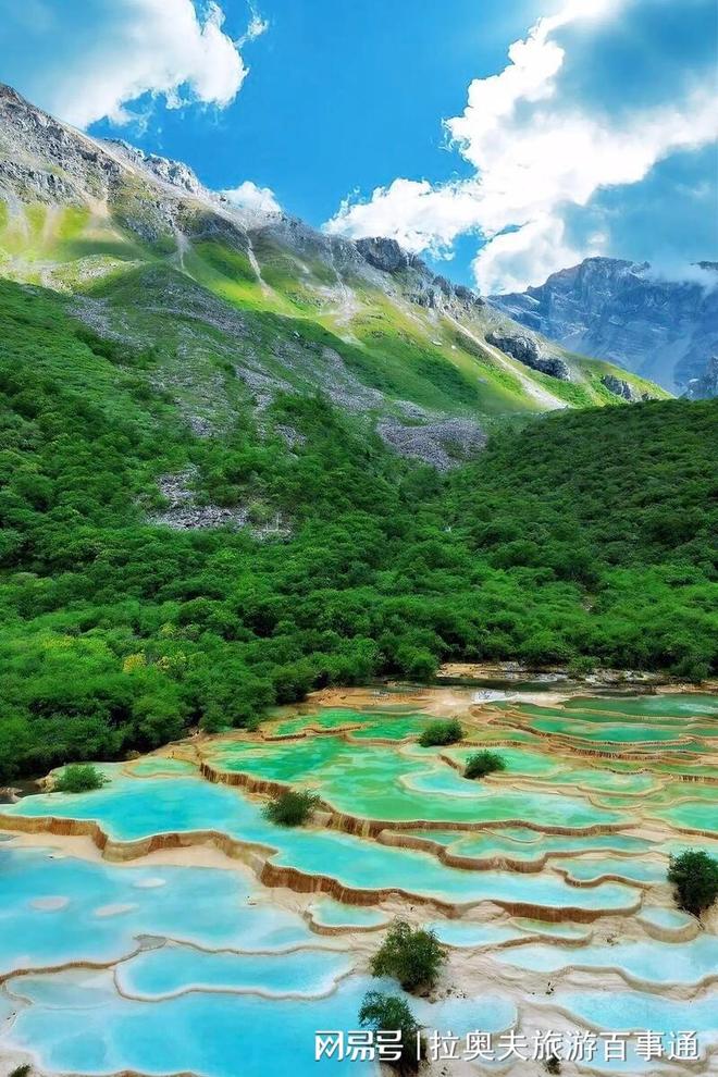 四川旅游不知道咋玩？直接抄作业！这条5日跟团路线被夸爆了(图1)