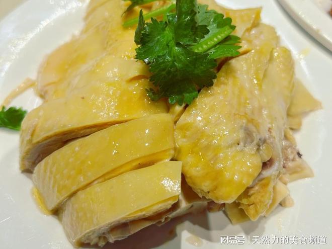 中国鸡王争霸!这10只鸡让我啃到手指发麻第3只绝了!(图2)