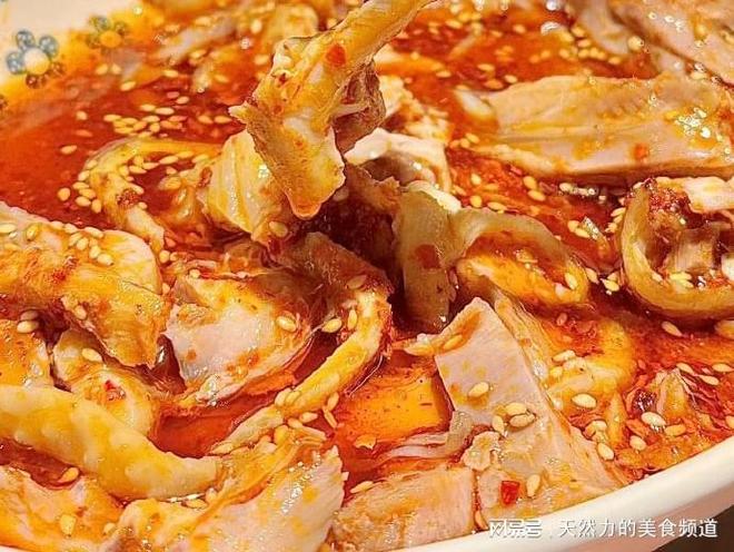 中国鸡王争霸!这10只鸡让我啃到手指发麻第3只绝了!(图6)