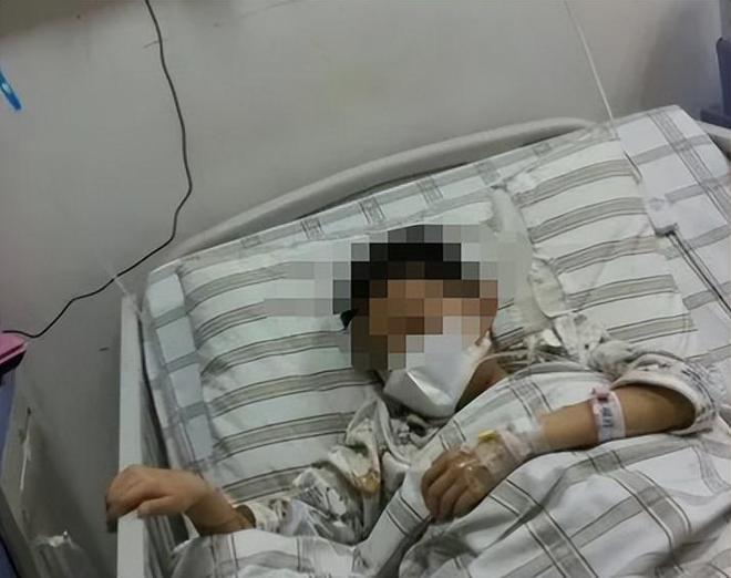 才六岁!2024年福建男童吃太多毒发时“青面獠牙”(图12)