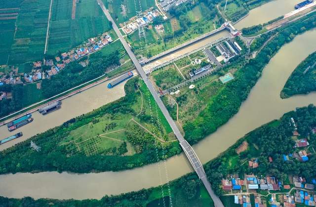 绿色智慧“双引擎”镌刻港航“畅美图”——非凡“十四五”“水运淮安”交出精彩答卷②(图2)