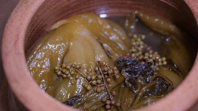 驱车千里这伙来自郑州老牌川菜的“寻宝人”只为找寻川菜味魂(图5)