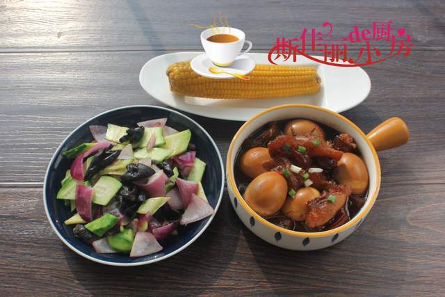 湖北38岁男子无儿无女不结婚晒一个人晚餐火了网友:活得明白(图1)